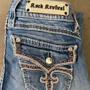 EUC Rock Revival Stephanie Denim Skinny Jean 27